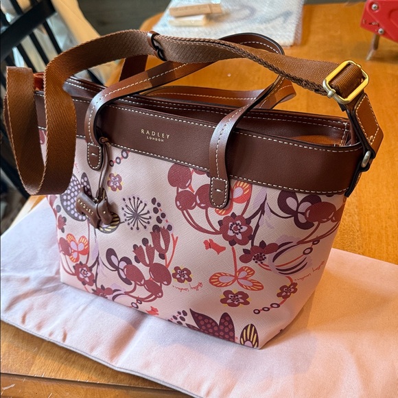 Radley London Heritage flower multi way zip closure satchel - Picture 3 of 10